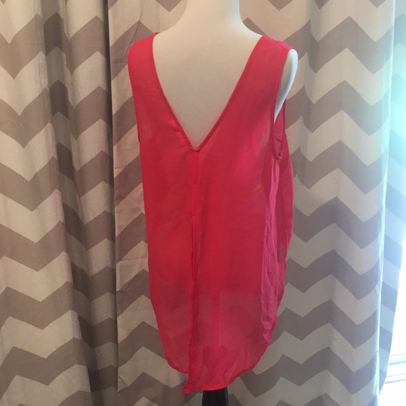 Evereve Lush Top. Sleeveless. - Picture 4 of 7